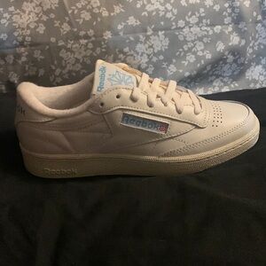 Reebok Light Blue Cream Club C 85 Vintage
